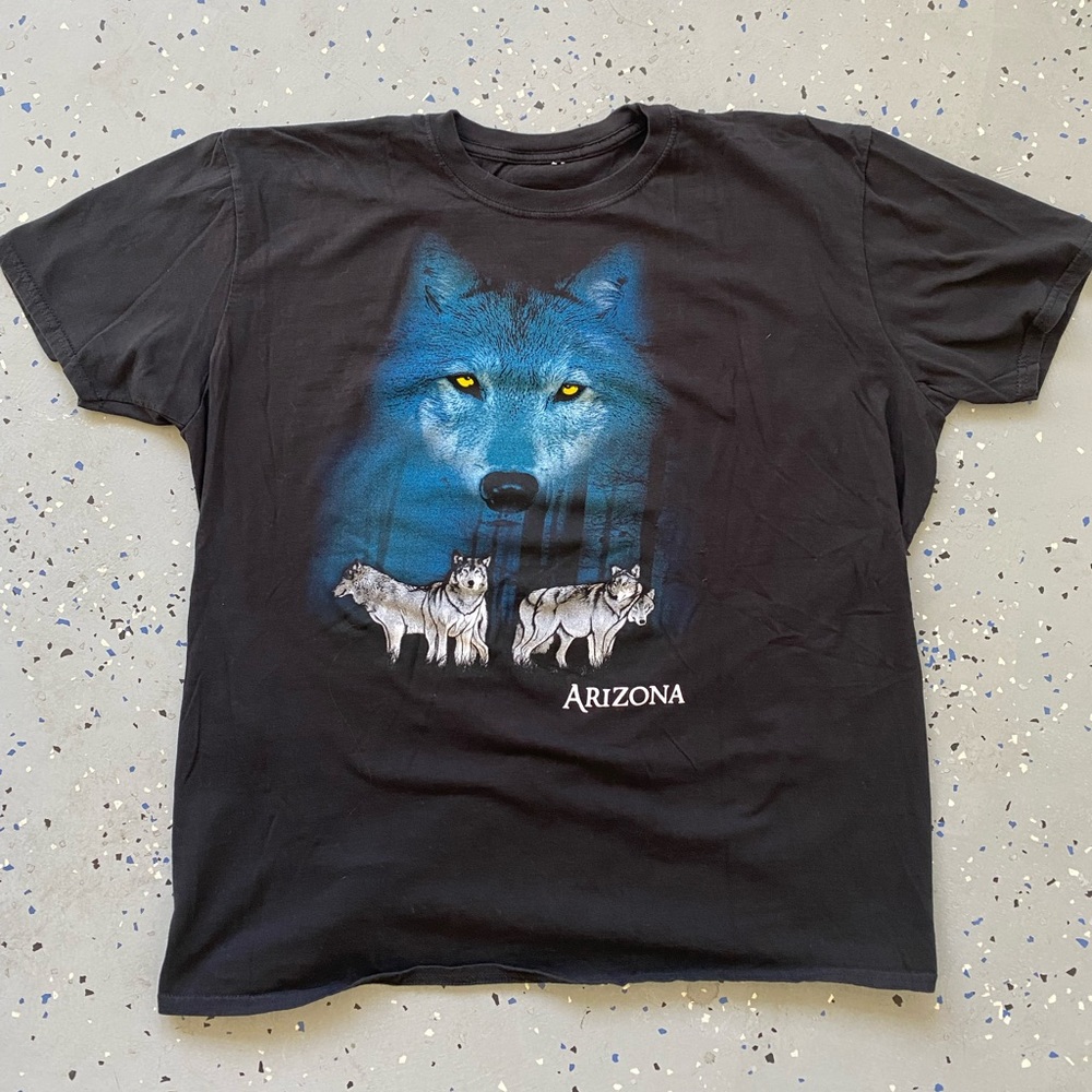 Arizona Wolf Graphic T-Shirt